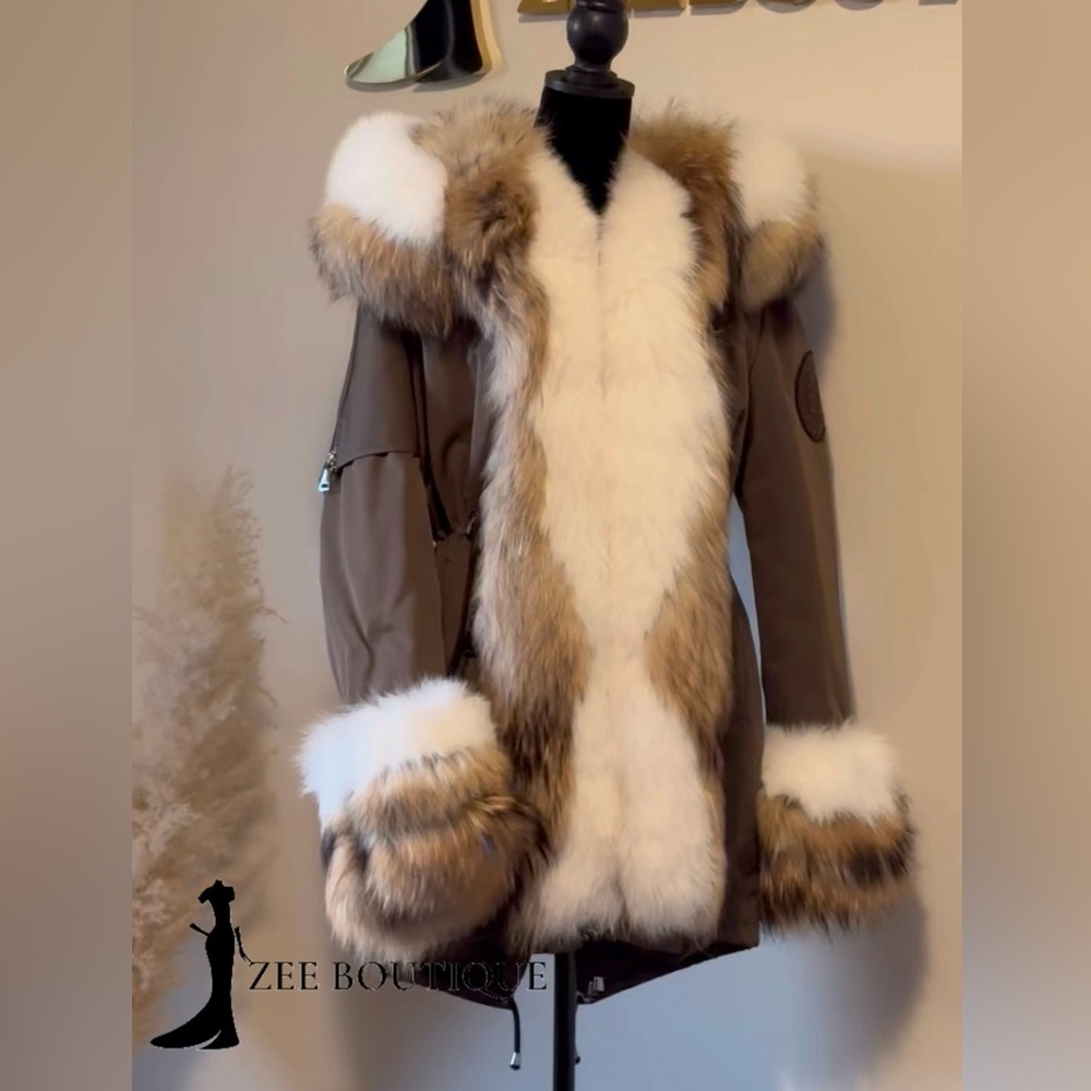 Parka with fox fur details